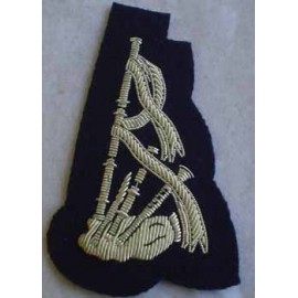 Band Pipe Arm Badge in Silver