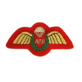 ARMY PARACHUTE JUMPING INSTRUCTOR MESS WINGS