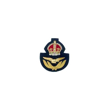 RAF Officer’s cap badge with king’s crown