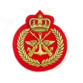KUWAIT ARMY CREST LARGE SIZE ON DRUMMER RED